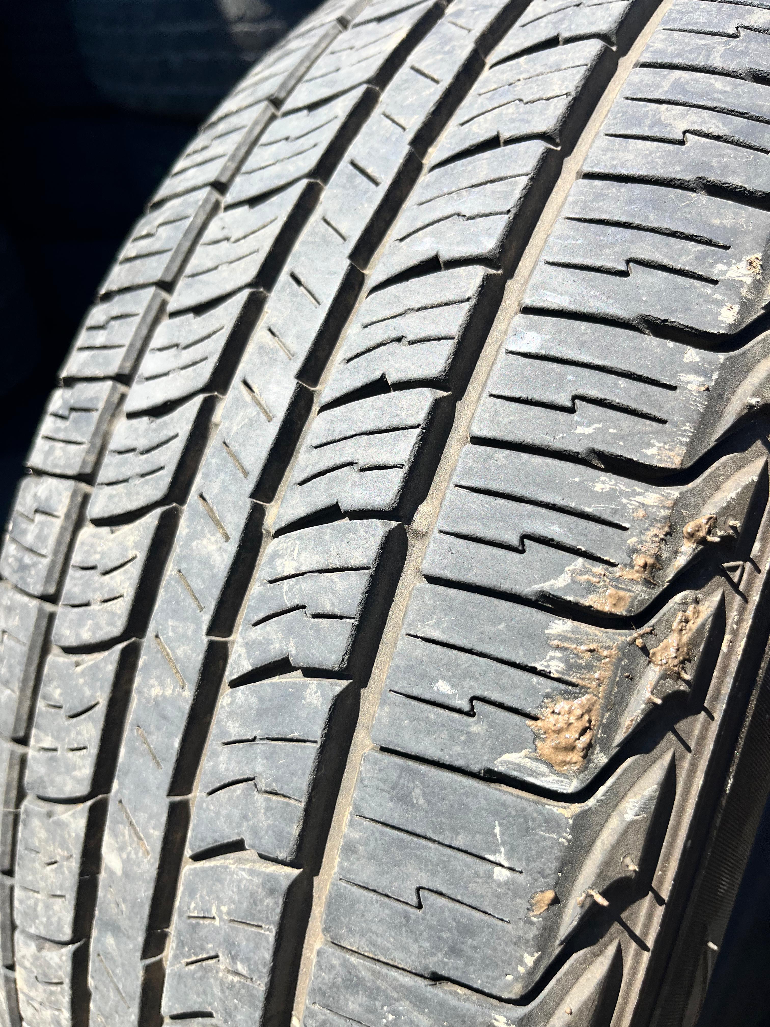 225/70R16 Single (1 Used Tire) Phantom