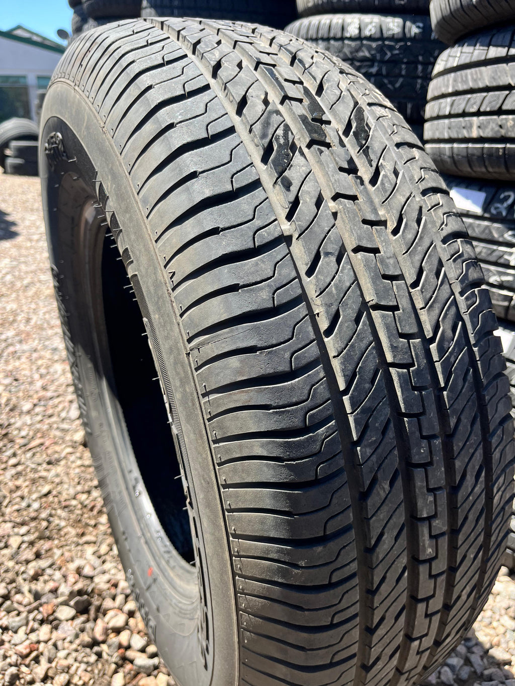 245/70R16 Single (1 Used Tire) Dextero DHT2