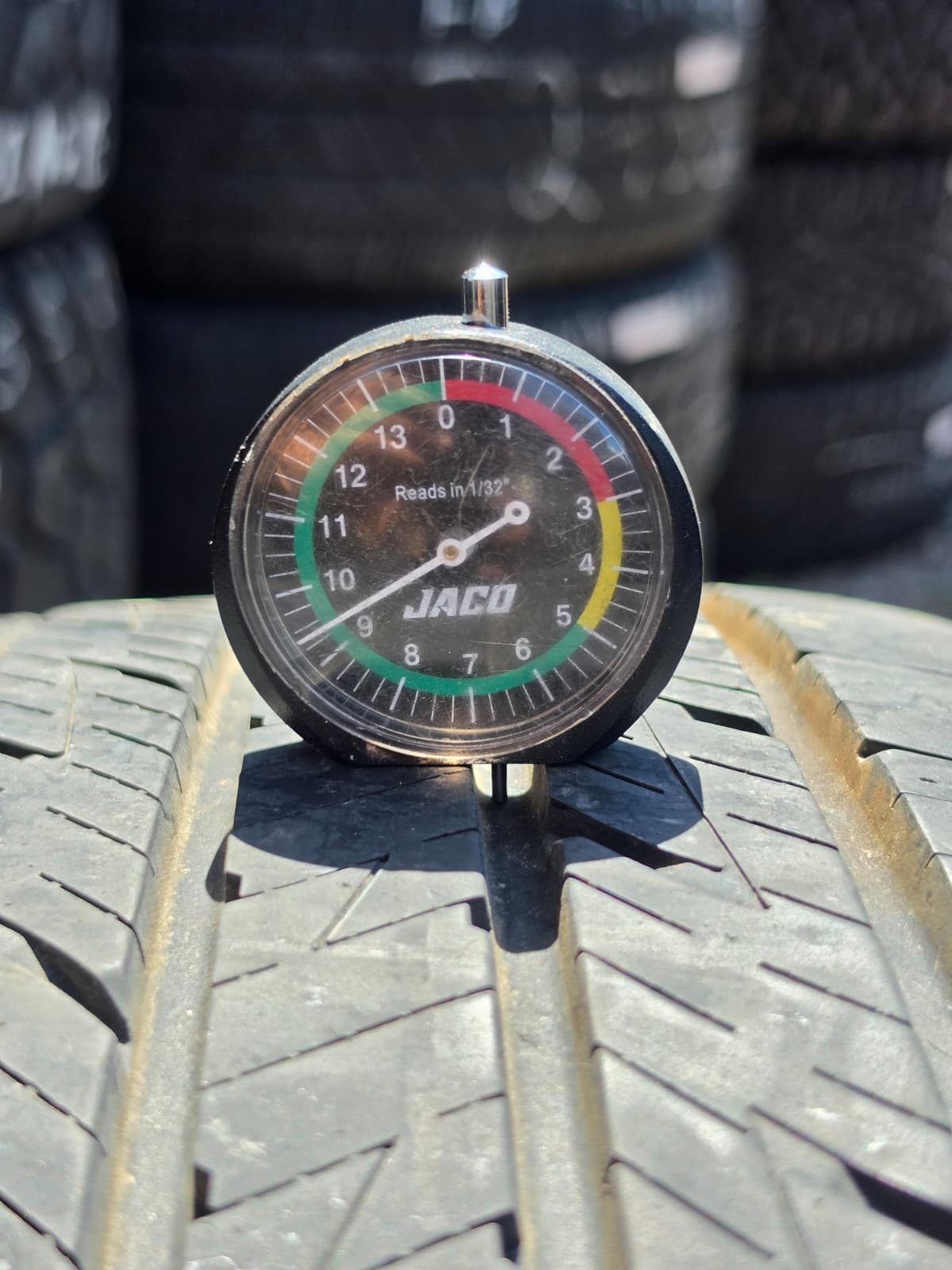 225/50ZR18 Single (1 Used Tire) Mazama Tire Reputation