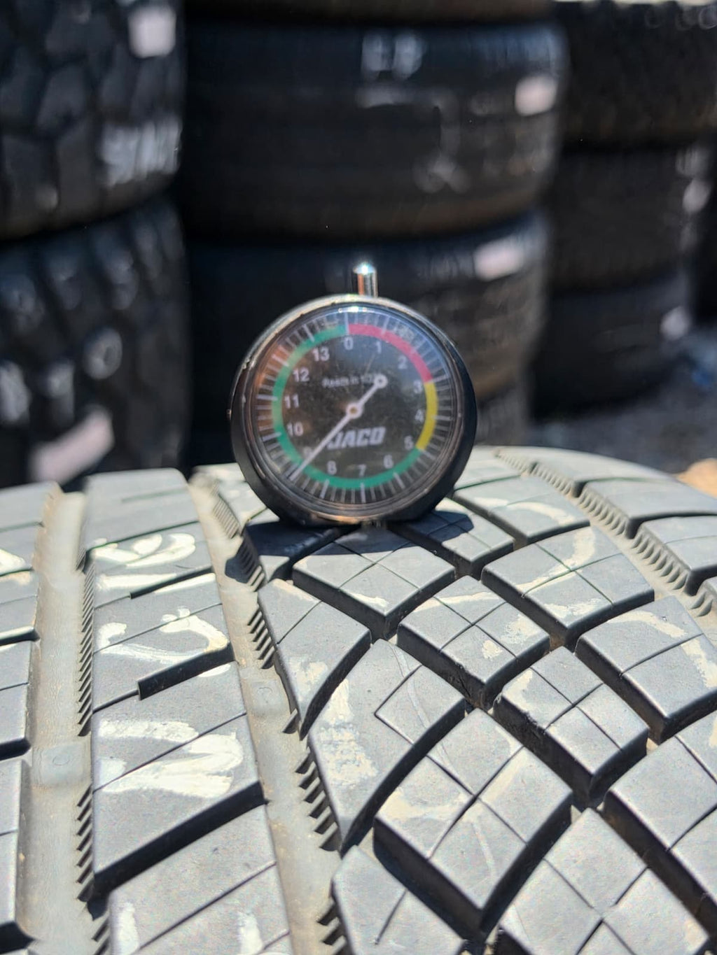 235/50ZR18 Single (1 Used Tire) Continental ExtremContact