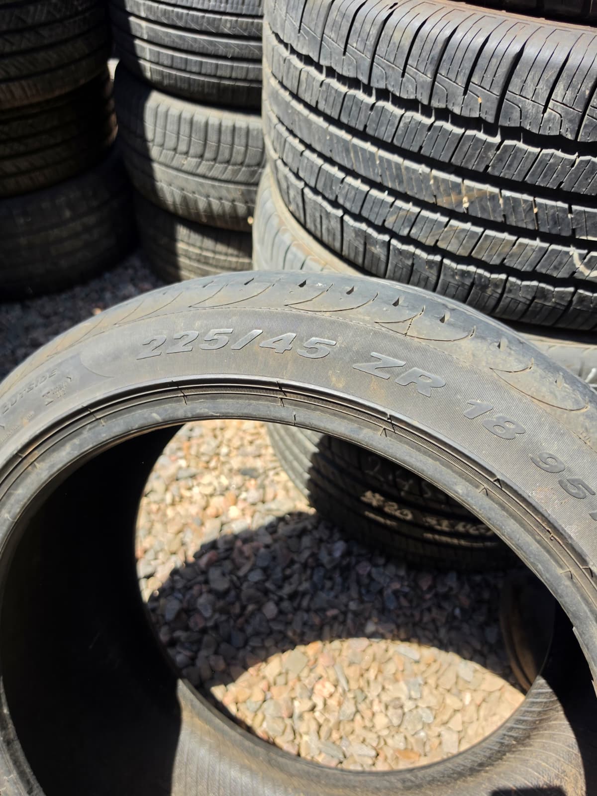 P225/45R18 Single (1 Used Tire) Pirelli P Zero Nero