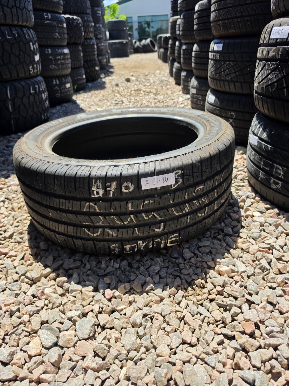 245/45R18 Single (1 Used Tire) Goodyear Reliant