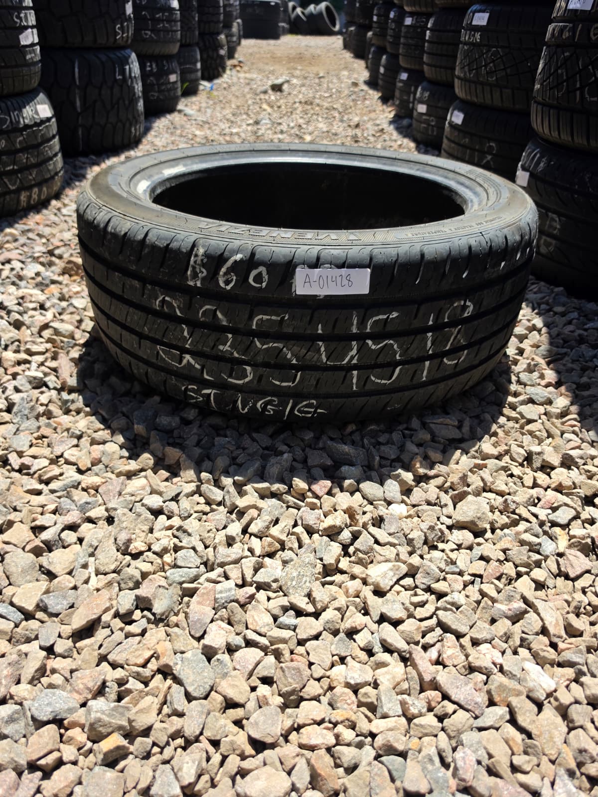 235/45R18 Single (1 Used Tire) Venezia Crusade SXT