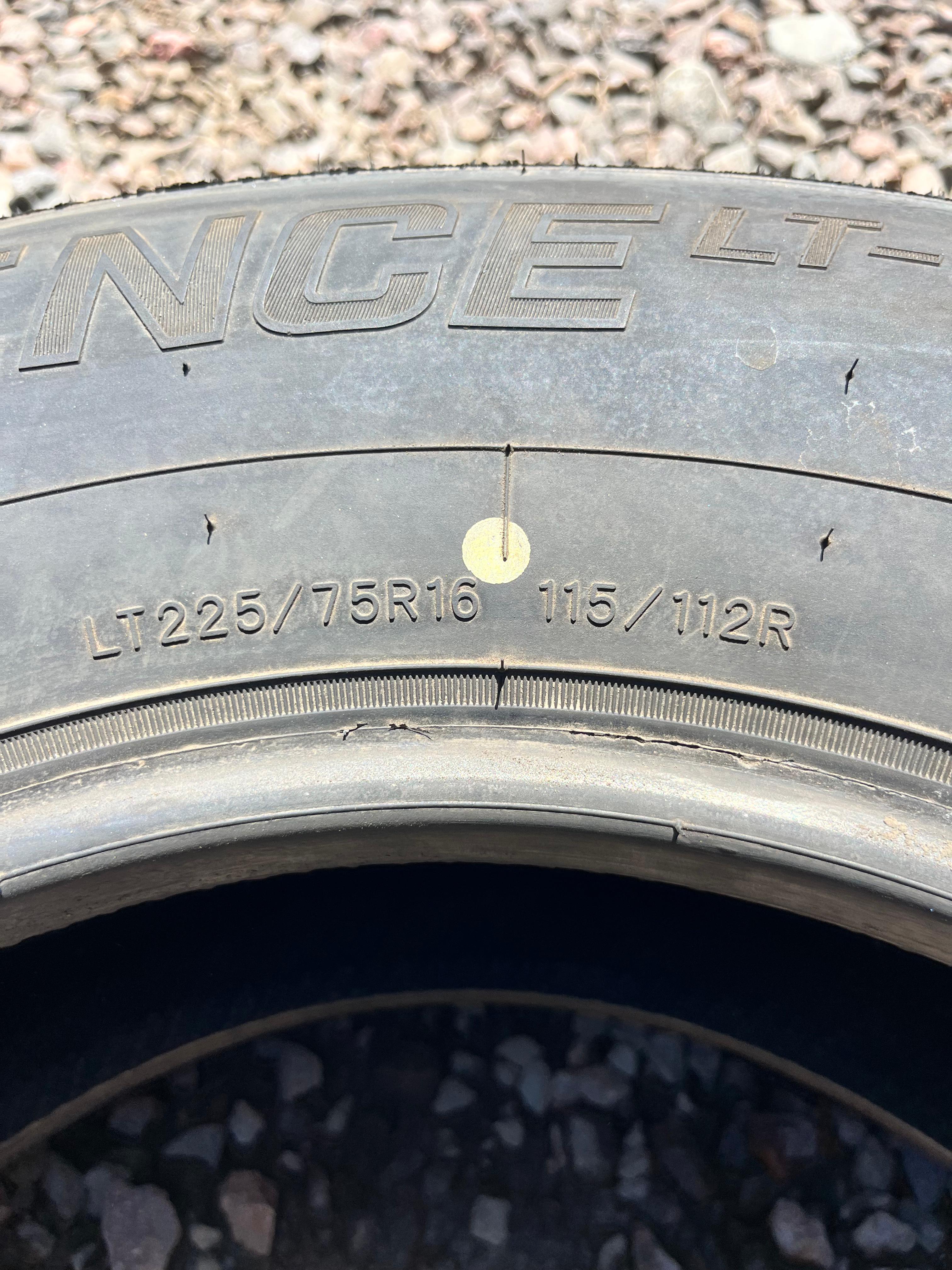 LT225/75R16 Single (1 Used Tire) Caldera Tires Confidence