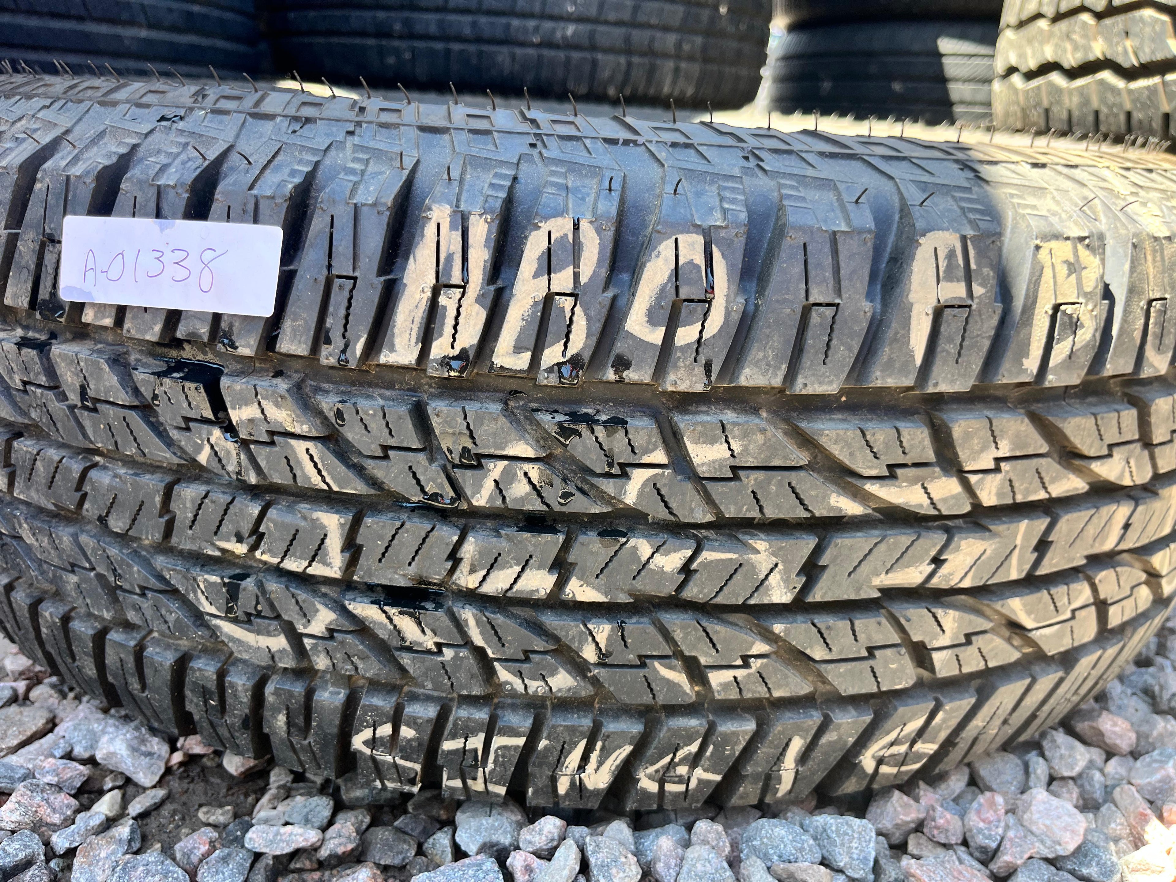 265/70R16 Single (1 Used Tire) Yokohama Geolandar