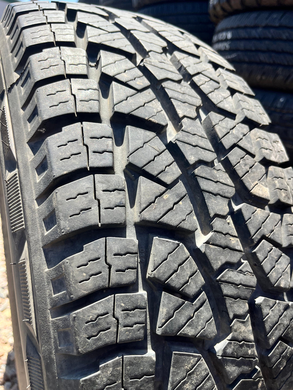 LT265/75R16 Single (1 Used Tire) WestLake Radial SL369