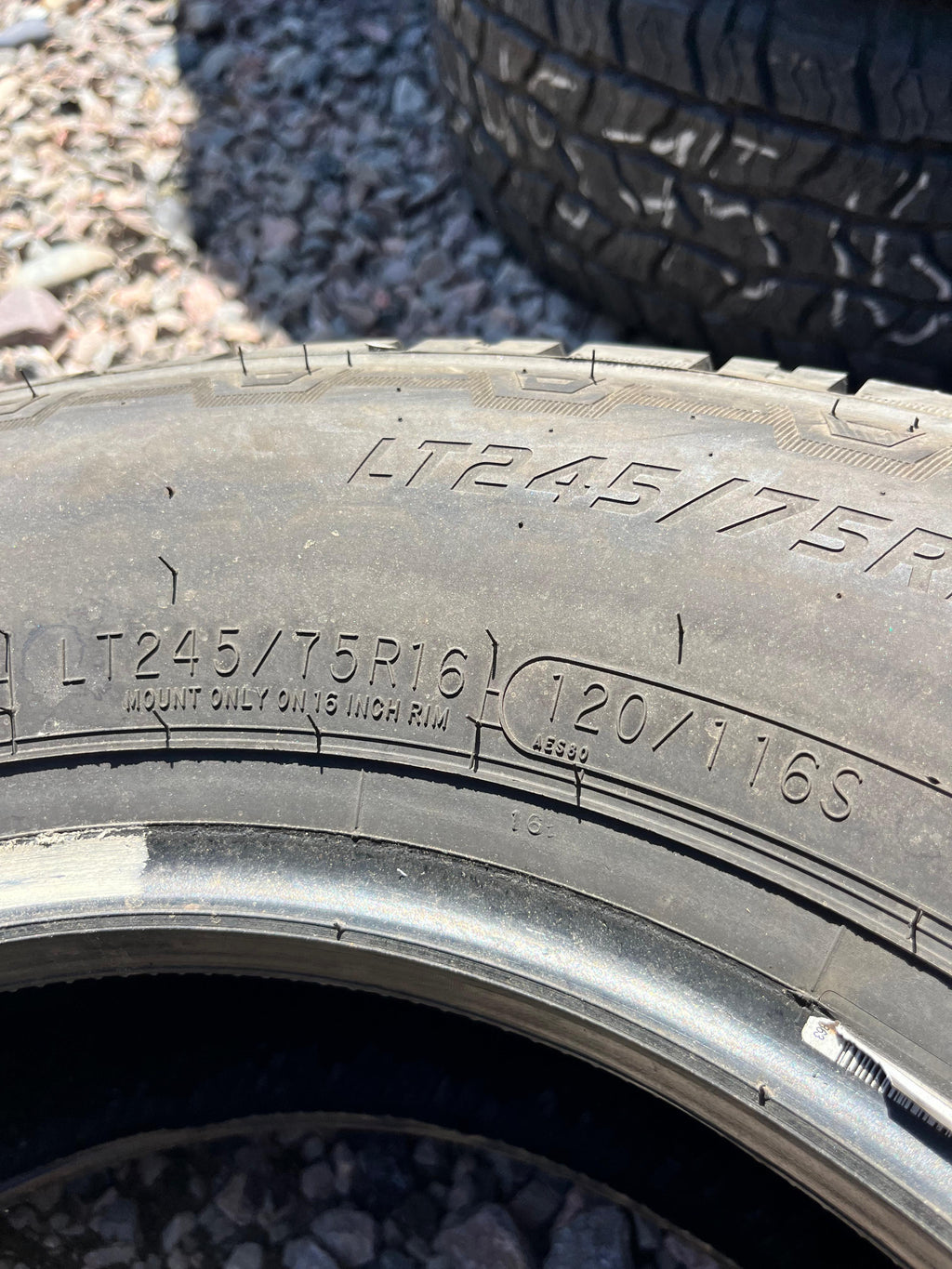 LT245/75R16 Single (1 Used Tire) Ironman All Country