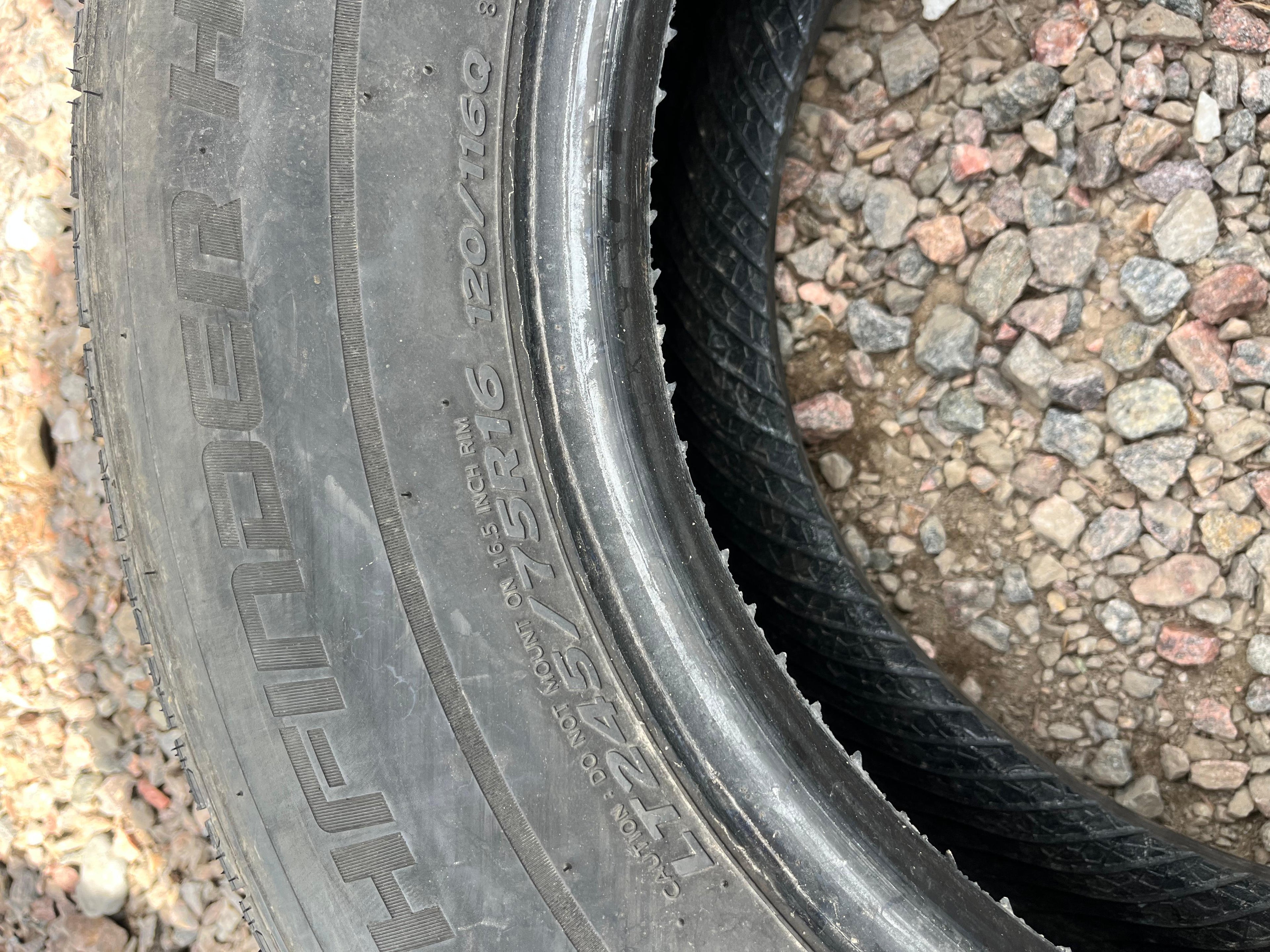 LT245/75R16 Single (1 Used Tire) Pathfinder