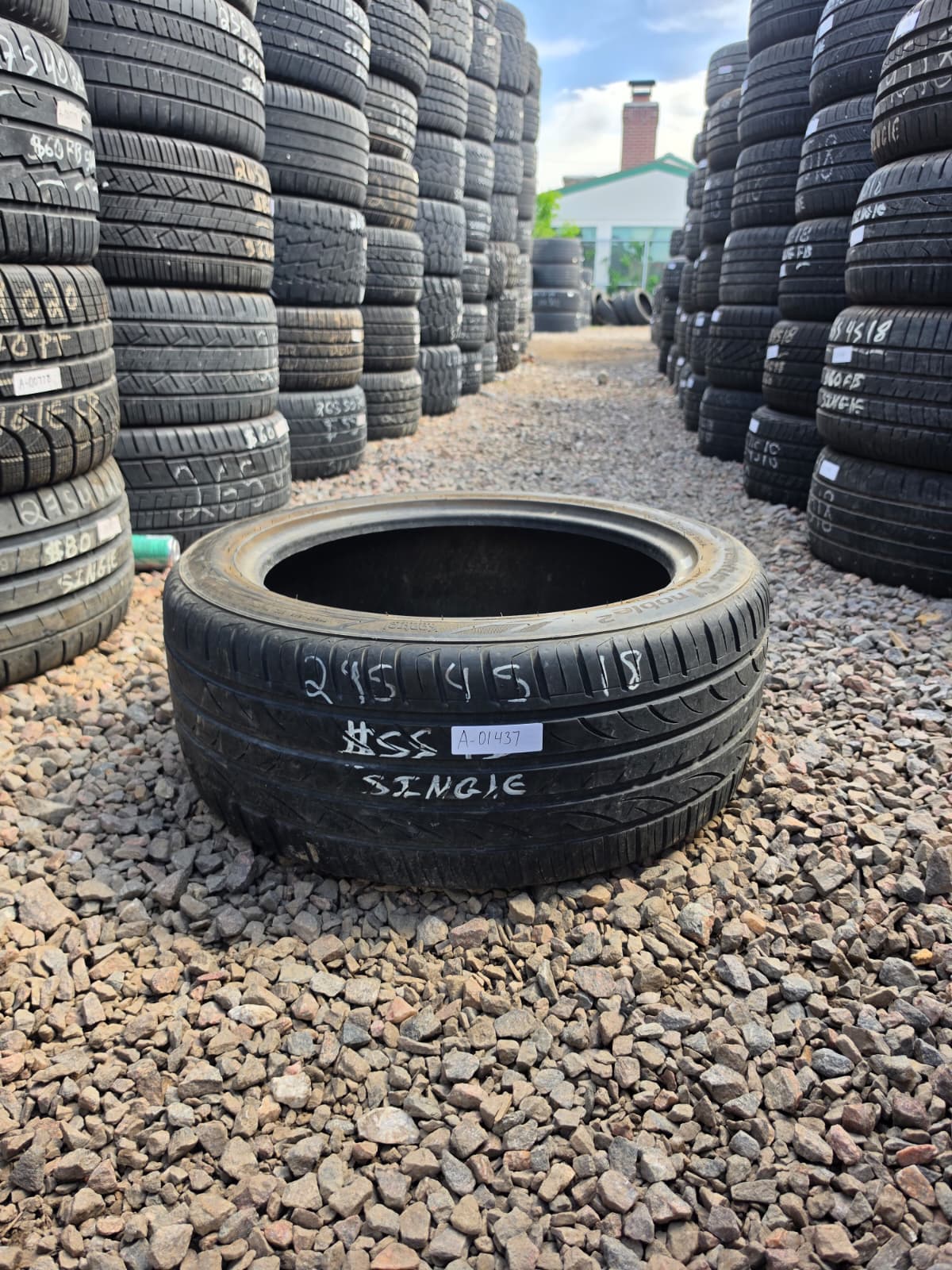 235/45ZR18 Single (1 Used Tire) Hankook Ventus S1 noble 2
