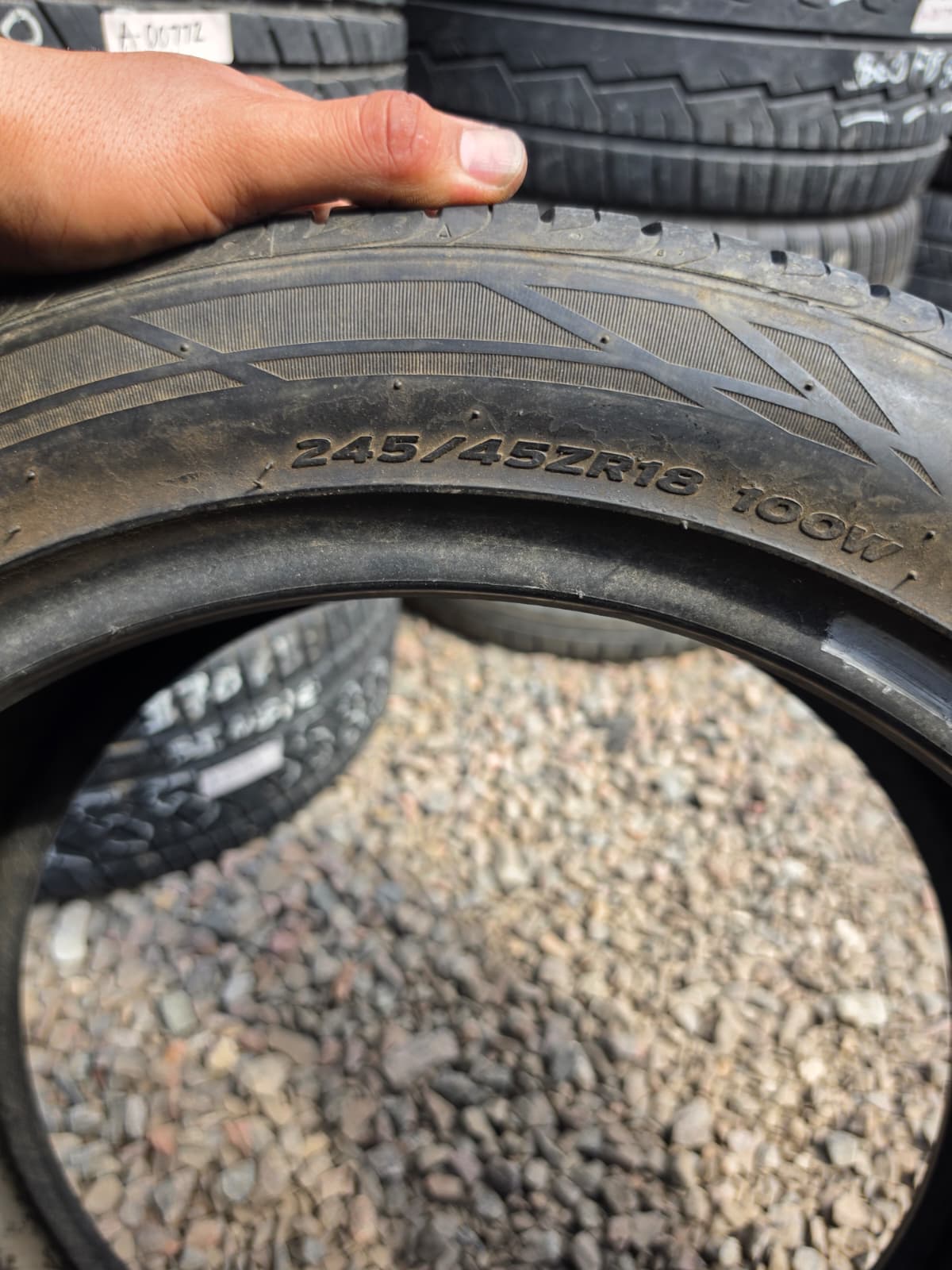 235/45ZR18 Single (1 Used Tire) Hankook Ventus S1 noble 2