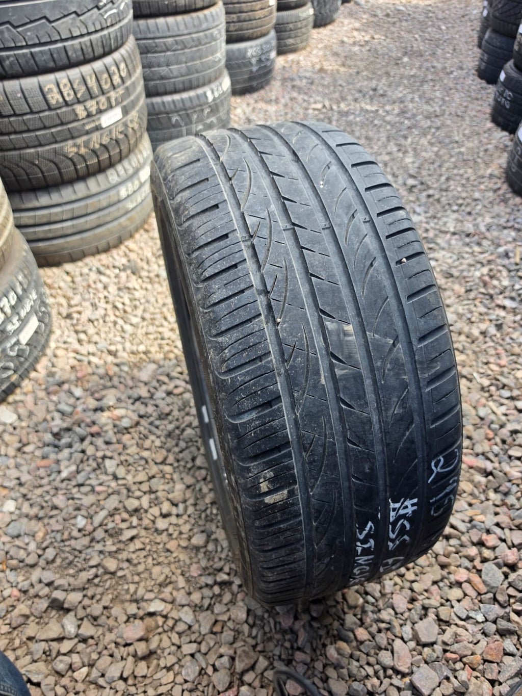 235/45ZR18 Single (1 Used Tire) Hankook Ventus S1 noble 2
