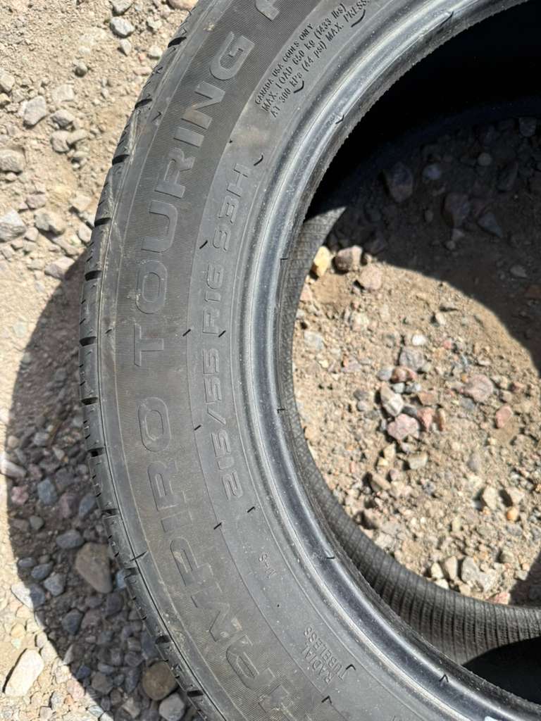 215/55R16 Single (1 Used Tire) GTradial Champiro Touring