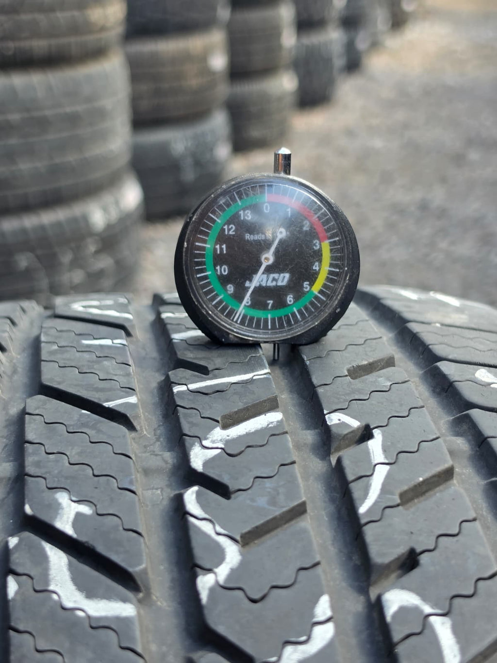 255/40R18 Single (1 Used Tire) Bridgestone Potenza Sport