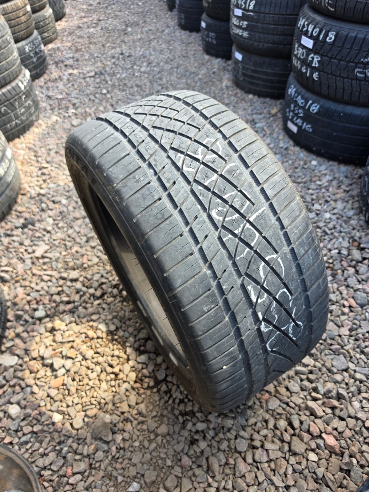 255/40ZR18 Single (1 Used Tire) Continental Extreme Contact