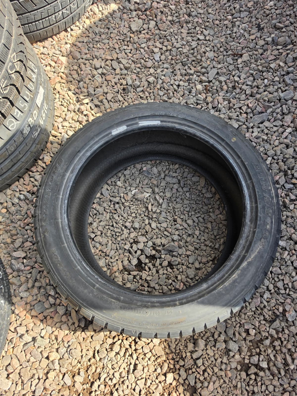 255/40R18 Single (1 Used Tire) Sumitomo HTR P02