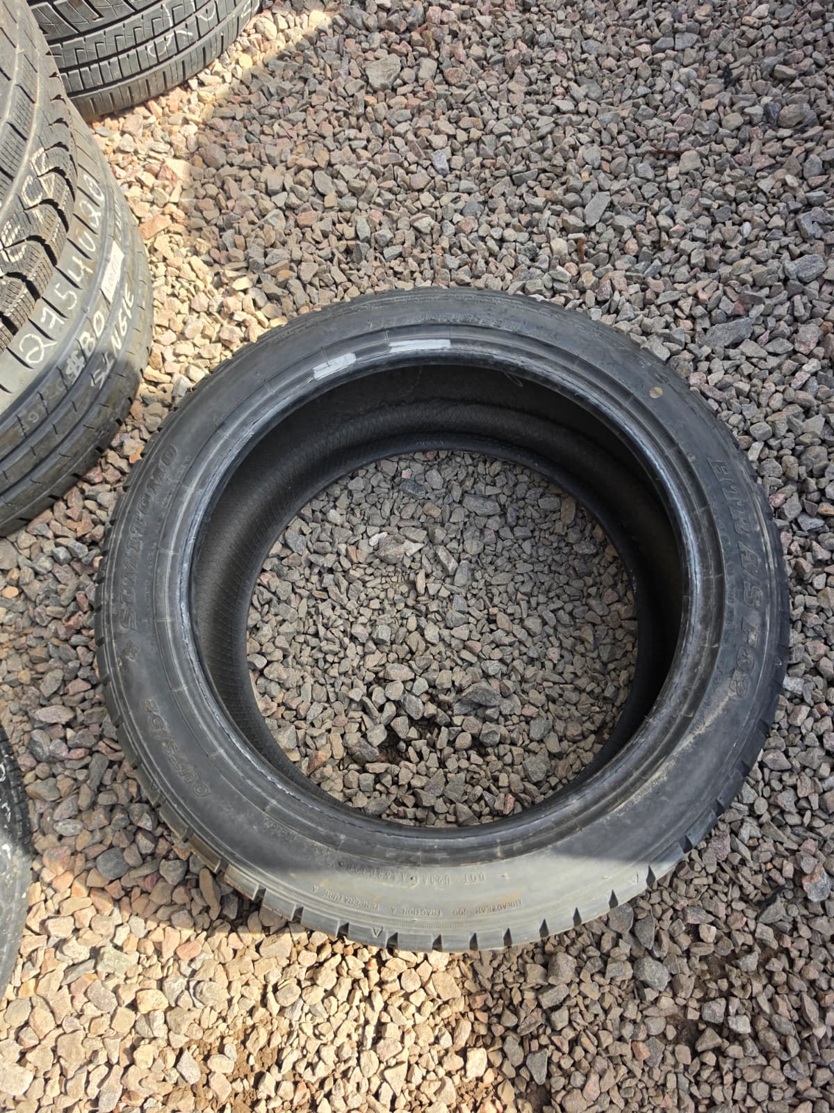 255/40R18 Single (1 Used Tire) Sumitomo HTR P02