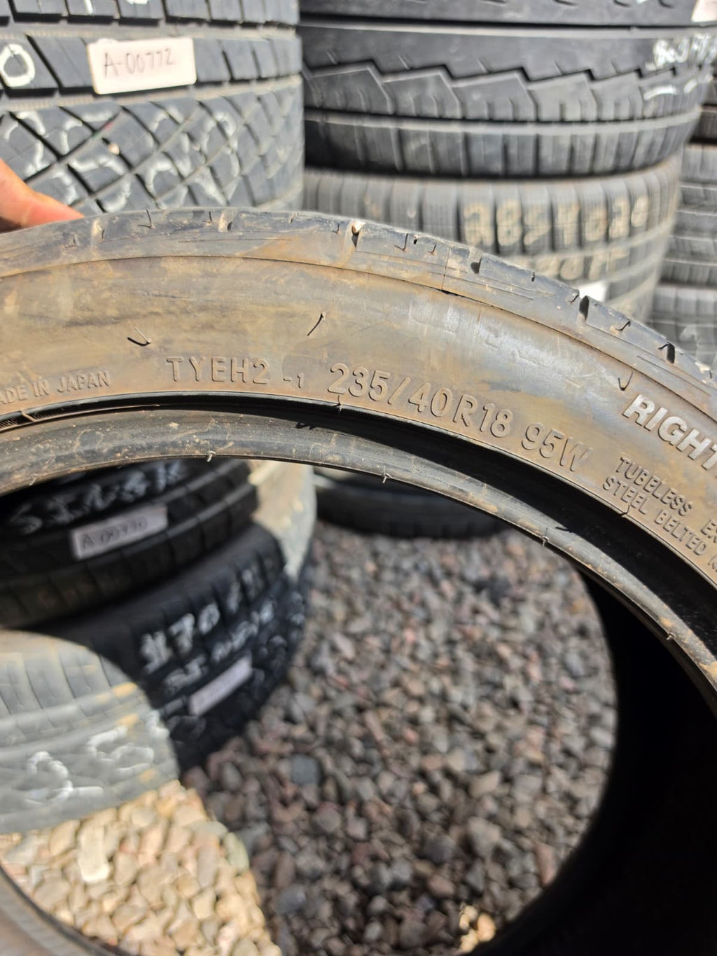 235/40R18 Single (1 Used Tire) Toyo Extensa HP