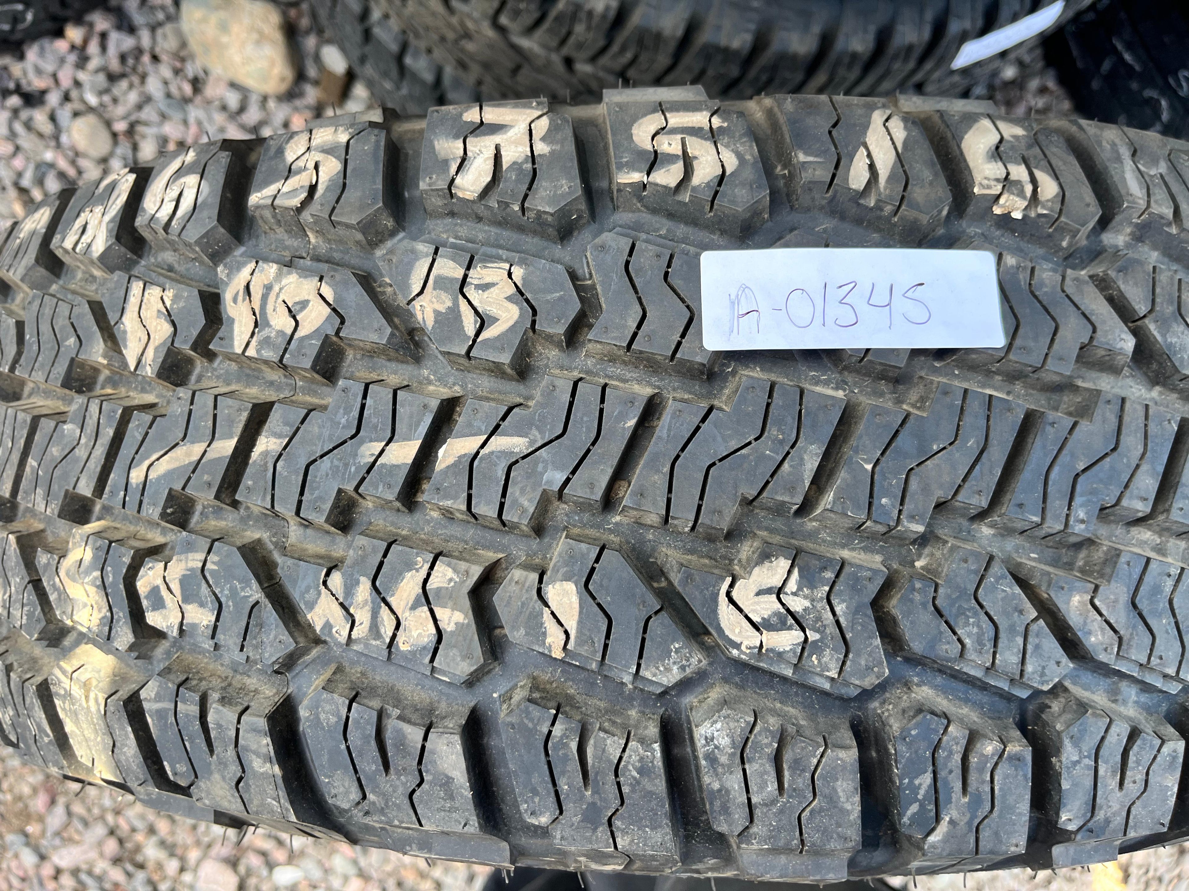 265/75R16 Single (1 Used Tire) Rocky Mountain All Terrain