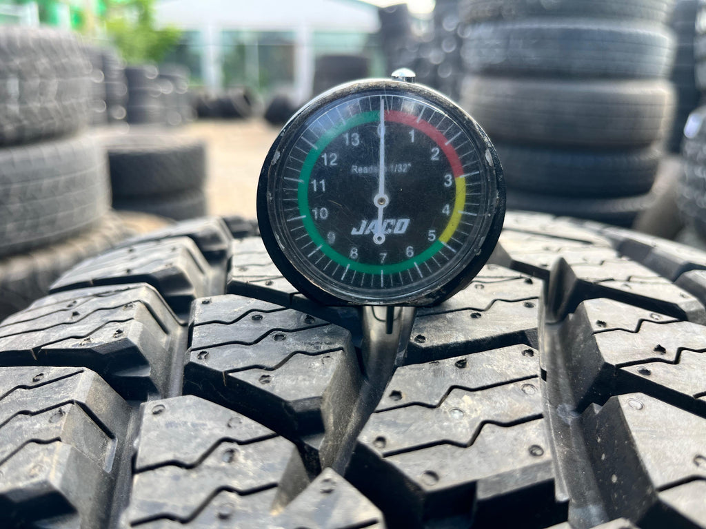 LT285/75R16 Single (1 Used Tire) Hercules Terra Trac