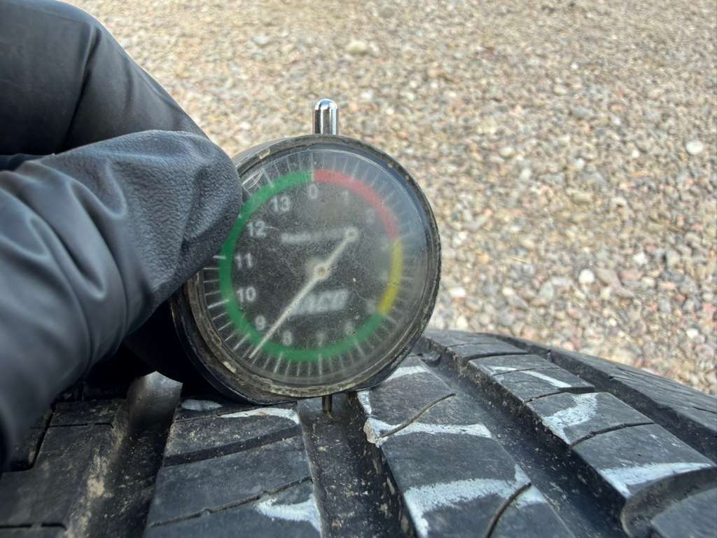 205/55R16 Single (1 Used Tire) Mastercraft Stratus