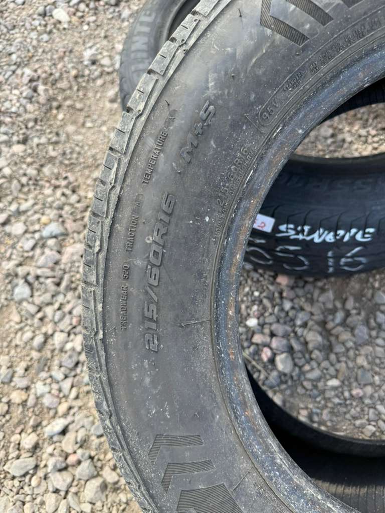 215/60R16 Single (1 Used Tire) Mastercraft Stratus