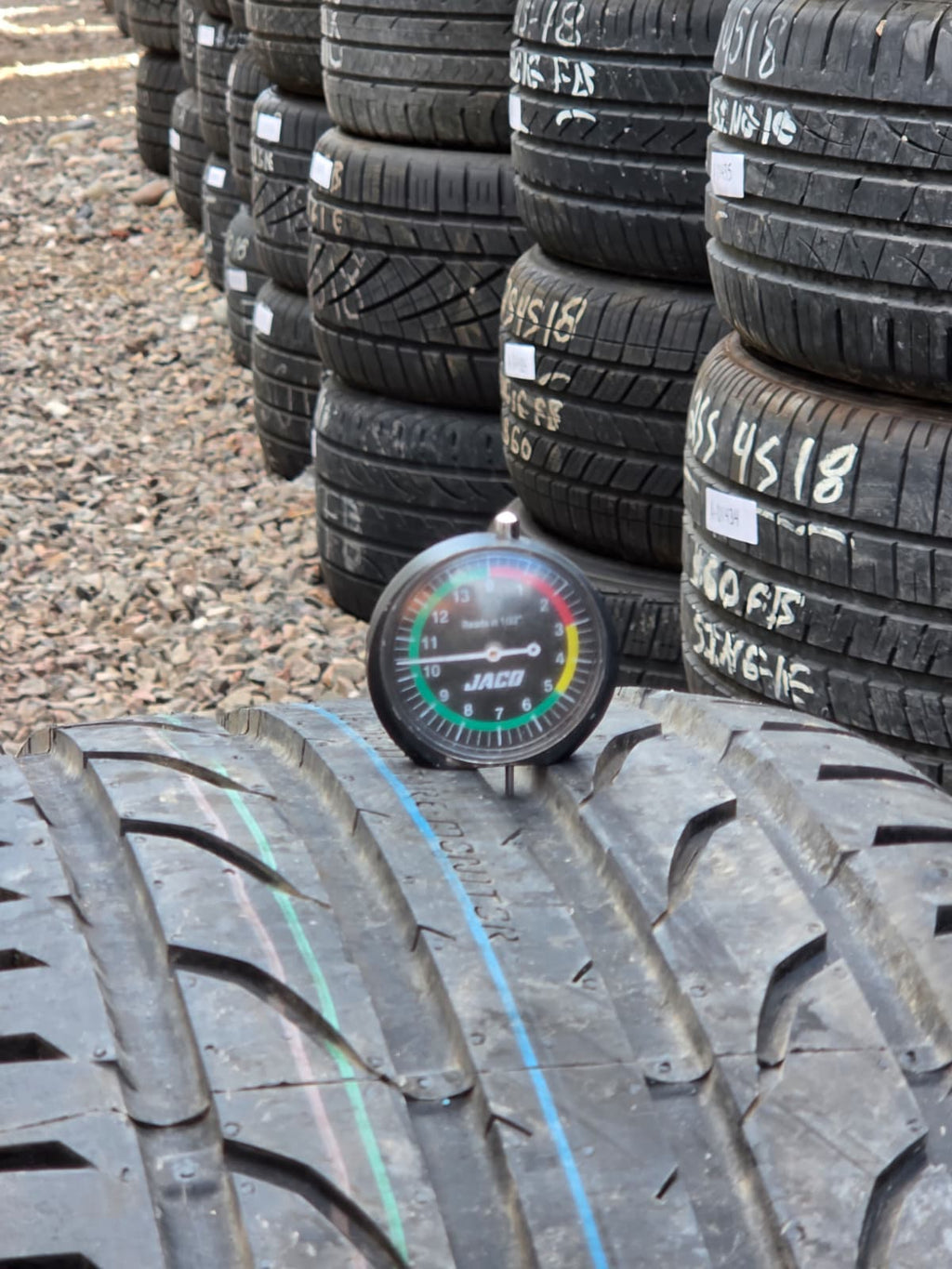 275/40ZR18 Single (1 Used Tire) General G-Max