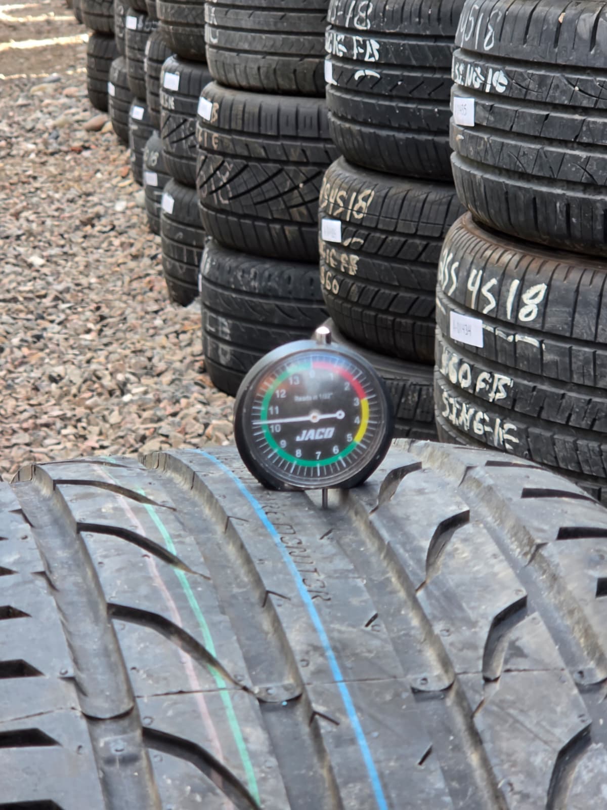 275/40ZR18 Single (1 Used Tire) General G-Max