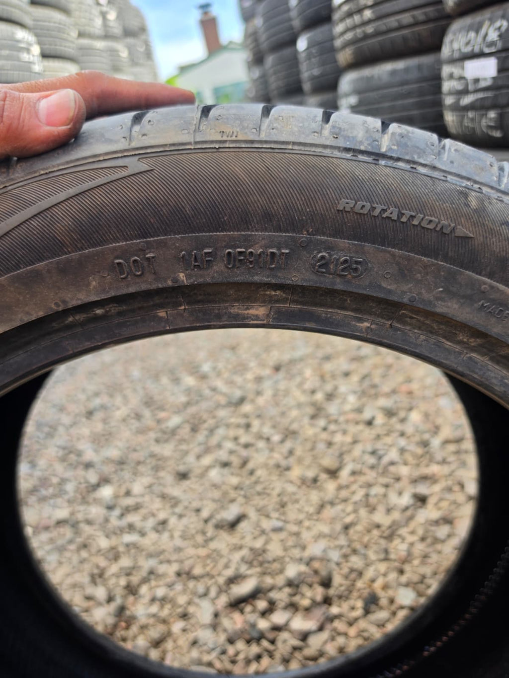 275/40ZR18 Single (1 Used Tire) General G-Max