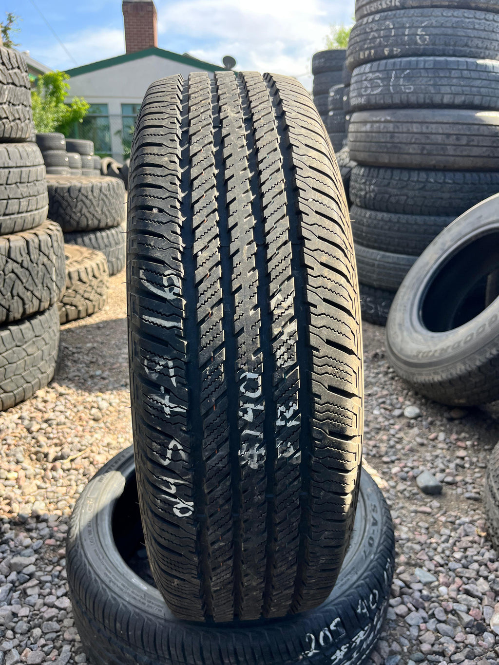 245/75R16 Single (1 Used Tire) Hankook Dynapro HT