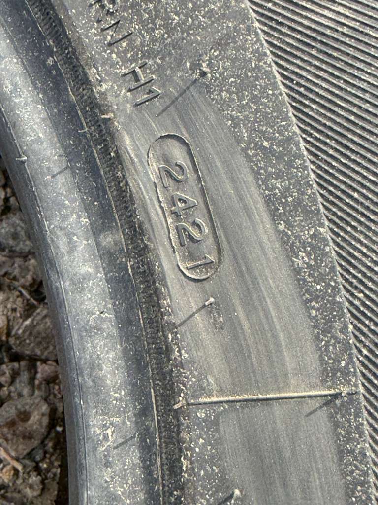 275/65R18 Single (1 Used Tire) Hankook DynaproAT2