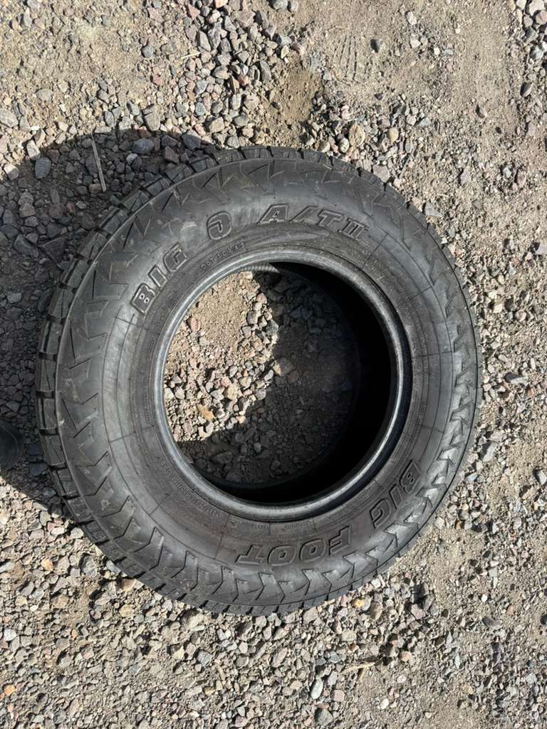 LT245/75R16 Single (1 Used Tire) Big O AT2