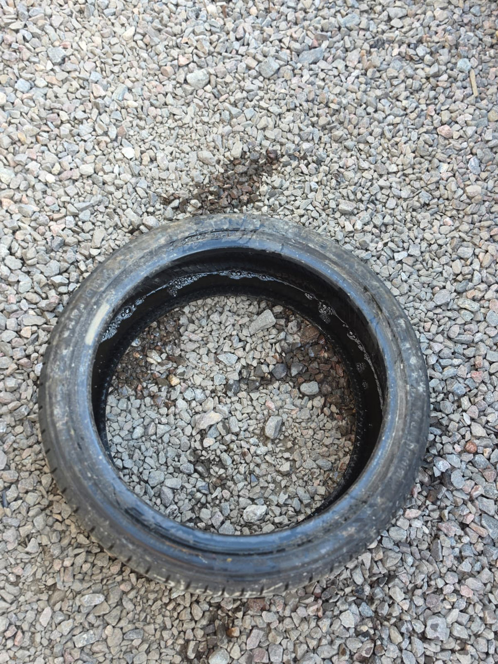 215/40R18 Single (1 Used Tire) LionHart LH-503