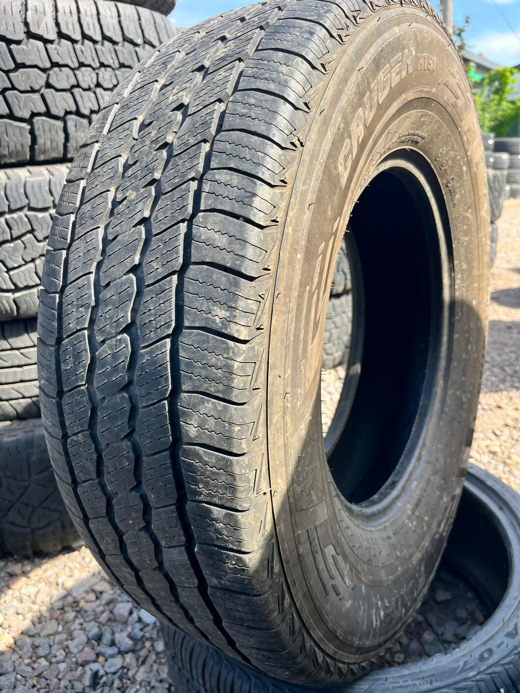 245/75R16 Single (1 Used Tire) Kumho Crugen HT51