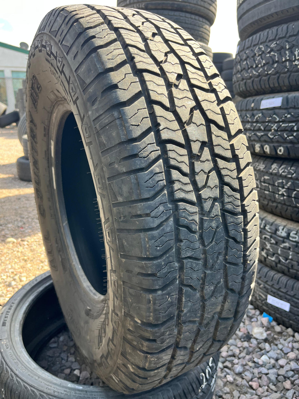 245/75R16 Single (1 Used Tire) Ironman All Country AT2