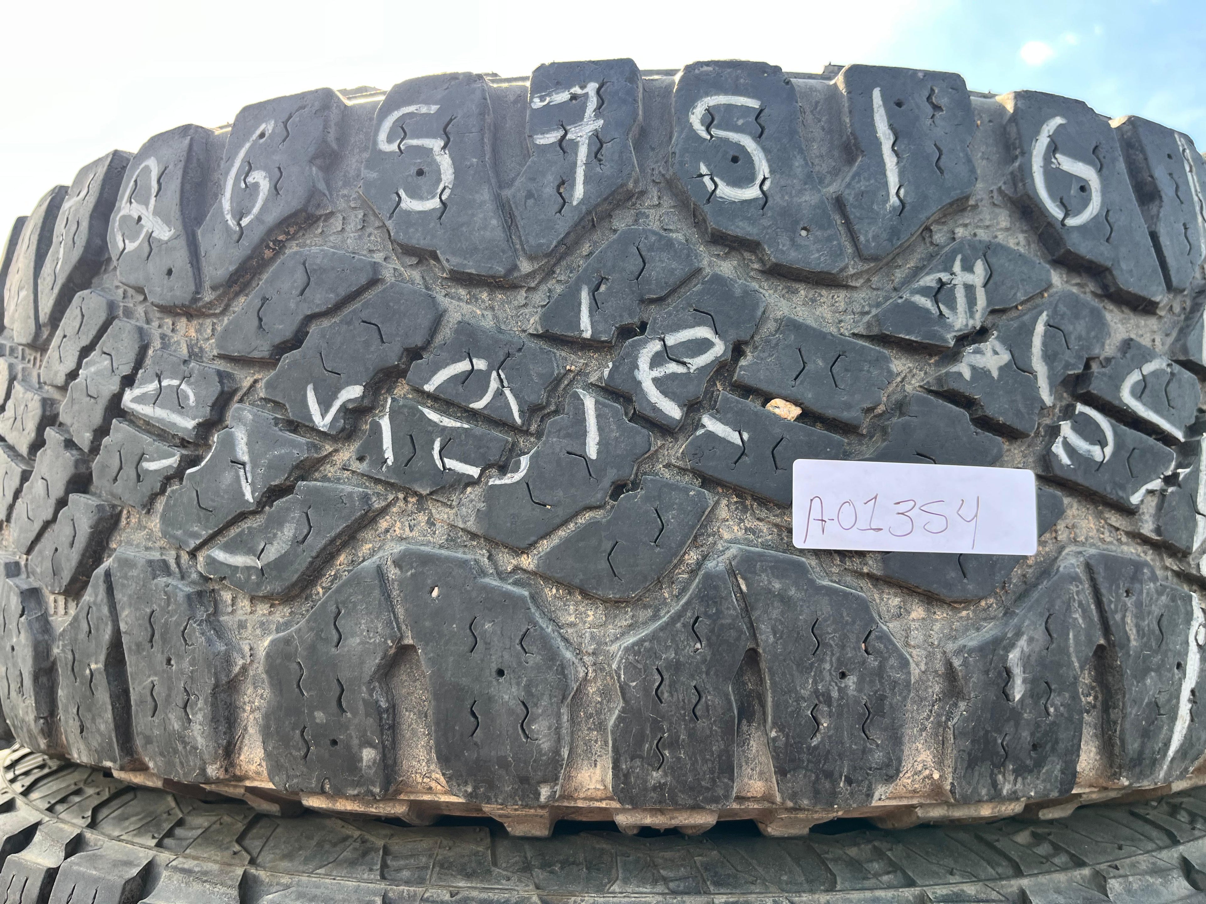 LT265/75R16 Single (1 Used Tire) Goodyear Wrangler (Duratrac)