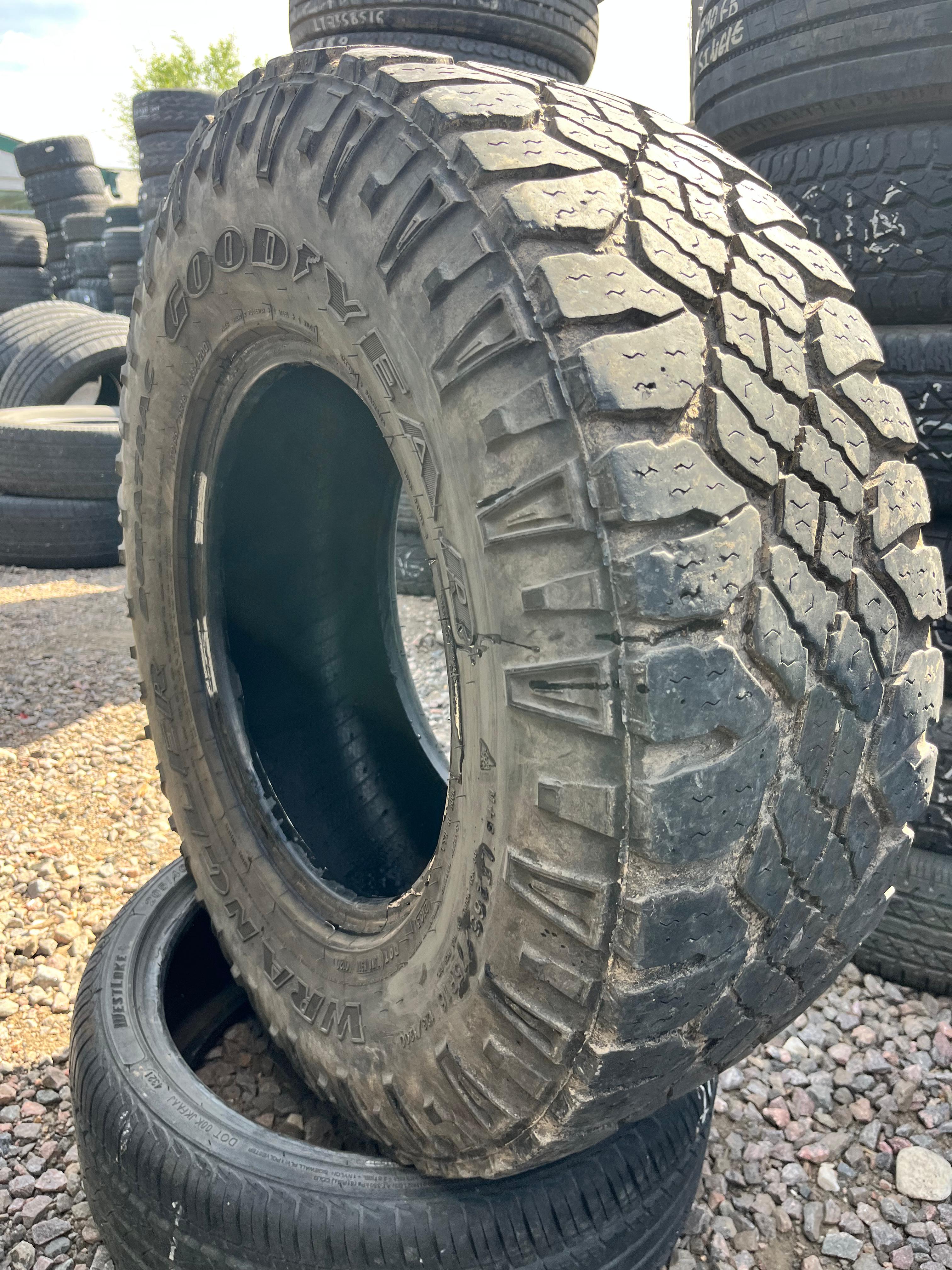 LT265/75R16 Single (1 Used Tire) Goodyear Wrangler (Duratrac)