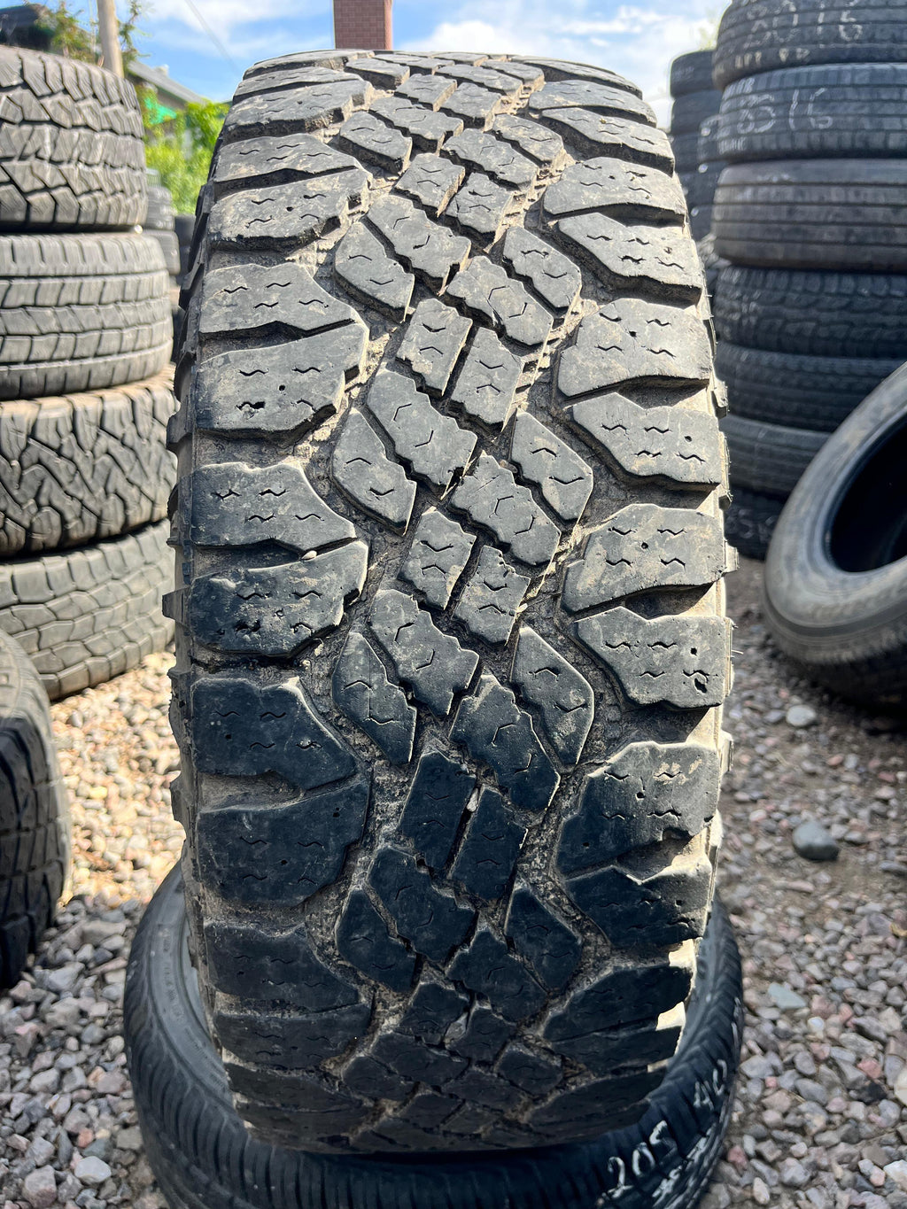 LT265/75R16 Single (1 Used Tire) Goodyear Wrangler (Duratrac)