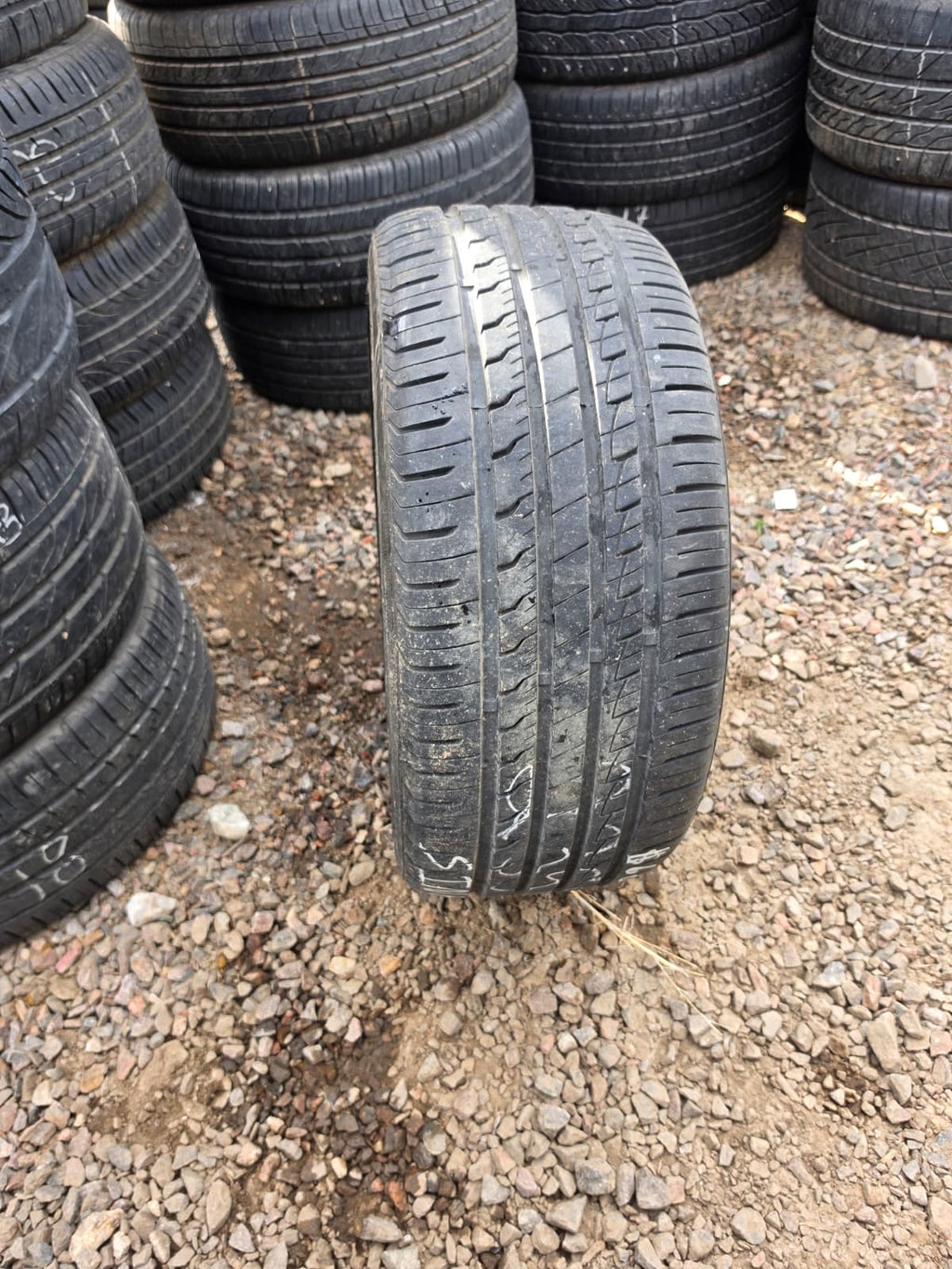 235/40ZR18 Single (1 Used Tire) IronMan iMove Gen2