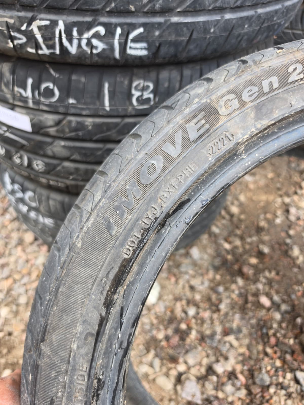 235/40ZR18 Single (1 Used Tire) IronMan iMove Gen2