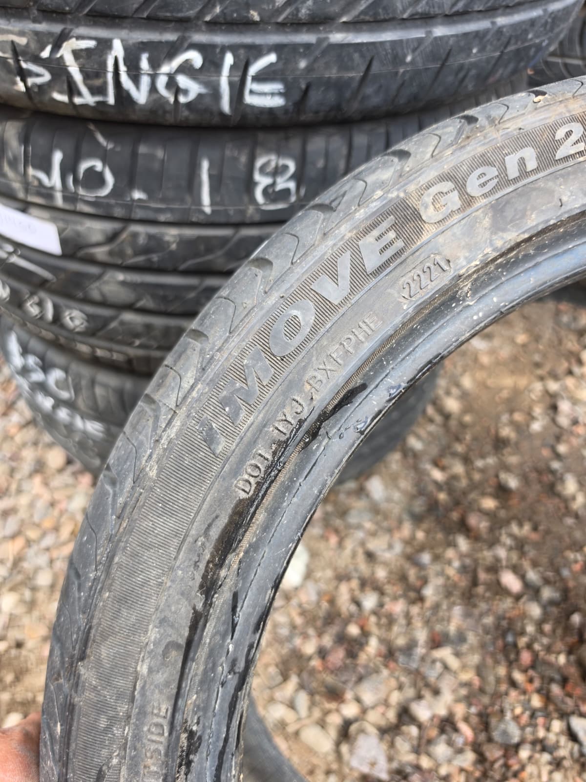235/40ZR18 Single (1 Used Tire) IronMan iMove Gen2