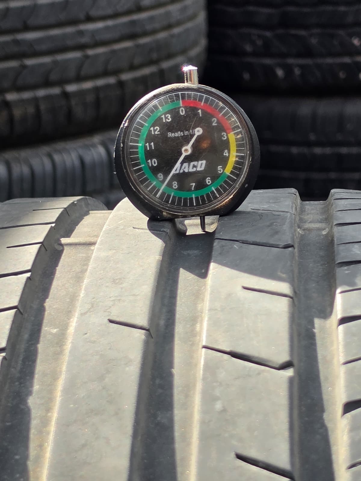 265/35ZR18 Single (1 Used Tire) Toyo Proxes Sport
