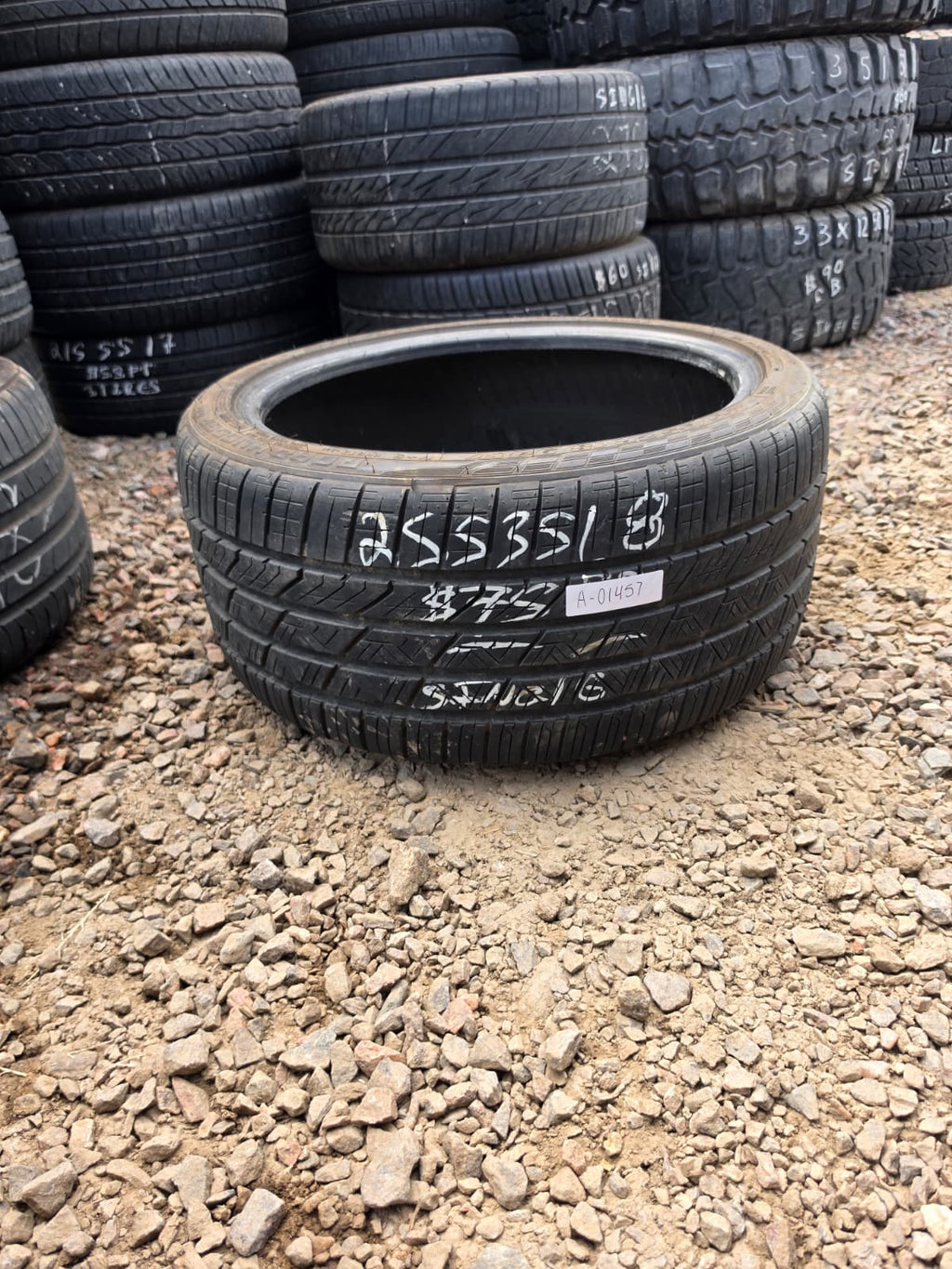 255/35ZR18 Single (1 Used Tire) Road Hugger GTZ