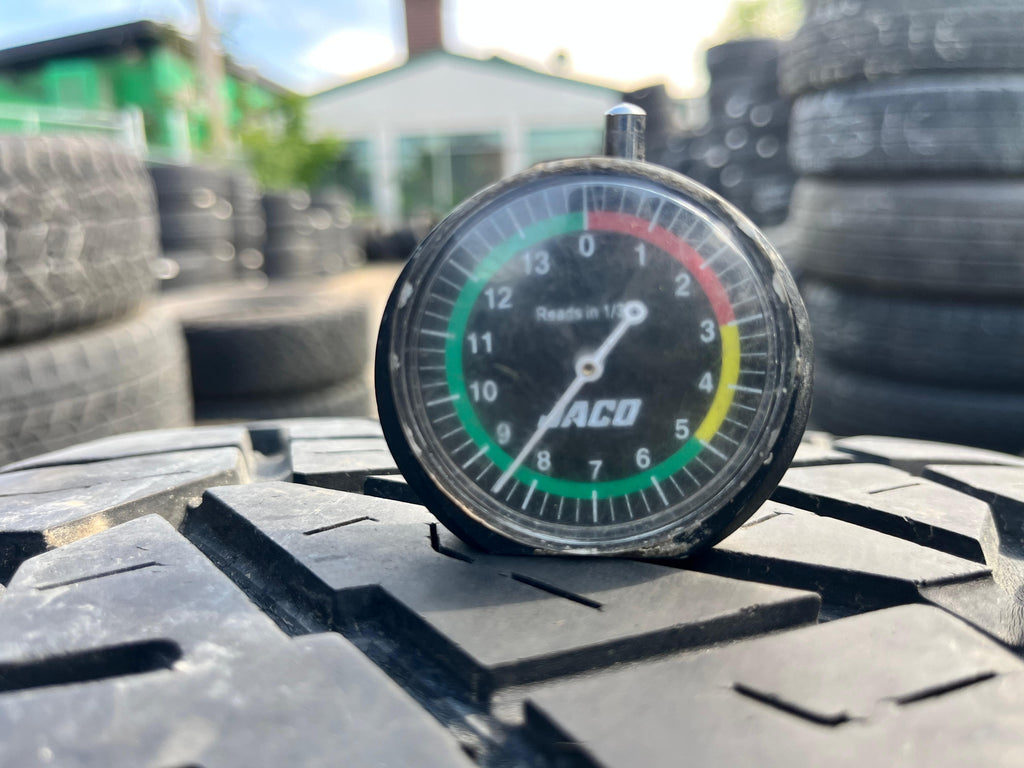 285/75R16 Single (1 Used Tire) Nitto Ridge Grappler