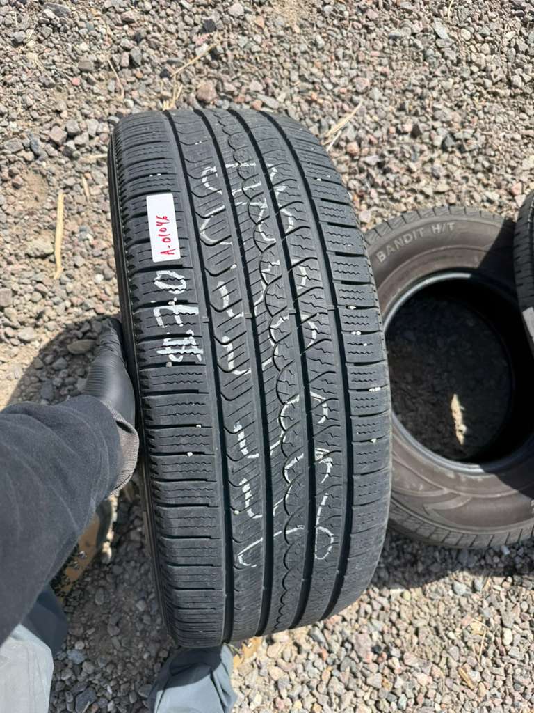 255/55R20 Single  (1 Used Tire) Pirelli Scorpian AS Plus3