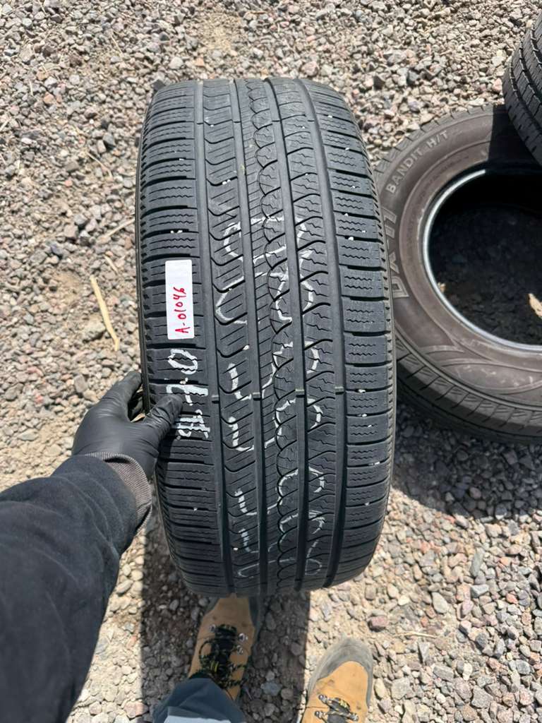 255/55R20 Single  (1 Used Tire) Pirelli Scorpian AS Plus3