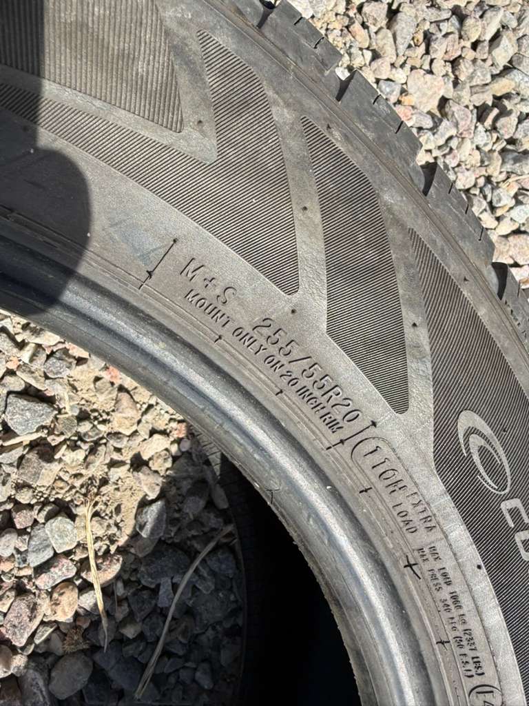 255/55R20 Single (1 Used Tire) Cooper Endeavor Plus