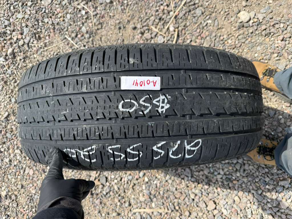 275/55R20 Single (1 Used Tire) Bridgestone Dueler Alena’s