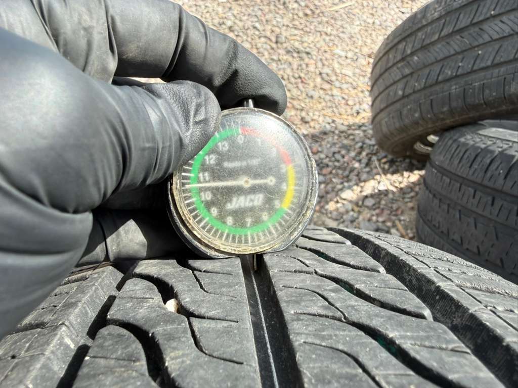 215/70R15 Pair (2 Used Tires) Toyo Eclipse