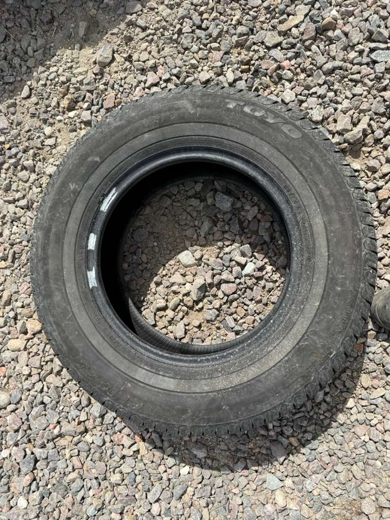 215/70R15 Pair (2 Used Tires) Toyo Eclipse