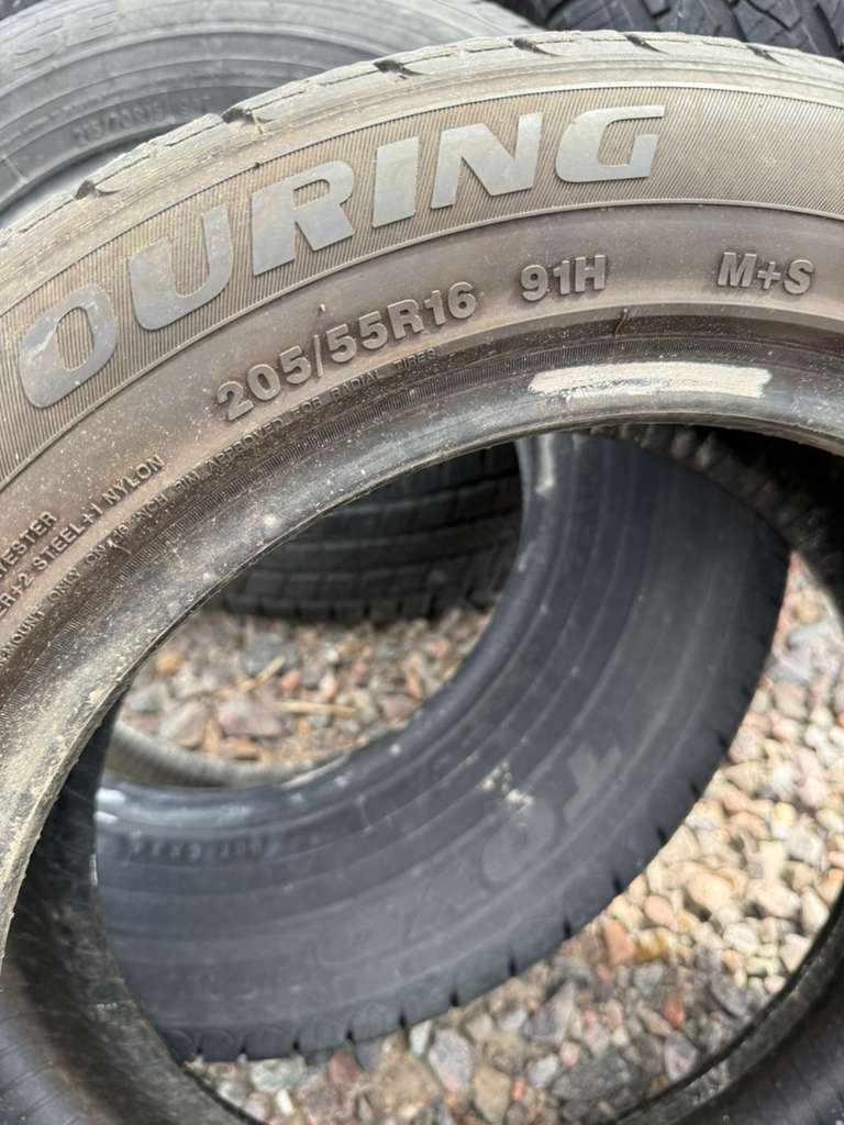 205/55R16 Single (1 Used Tire) Sentury Touring
